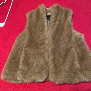 Faux fur vest Banana Republic